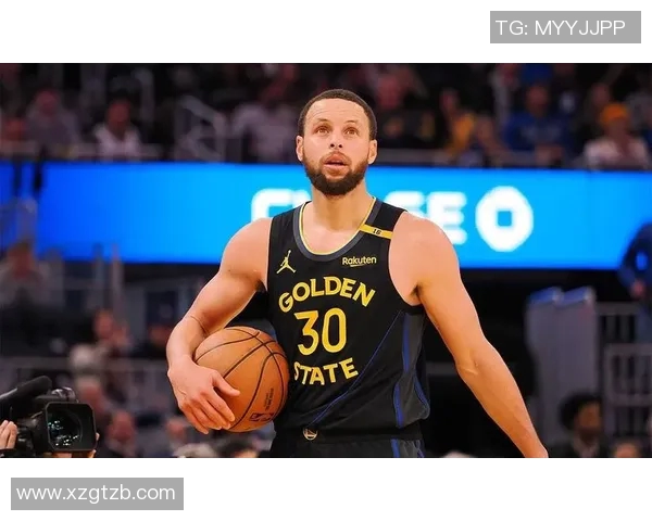 勇士主帅盛赞库里：他是我们的灵魂！